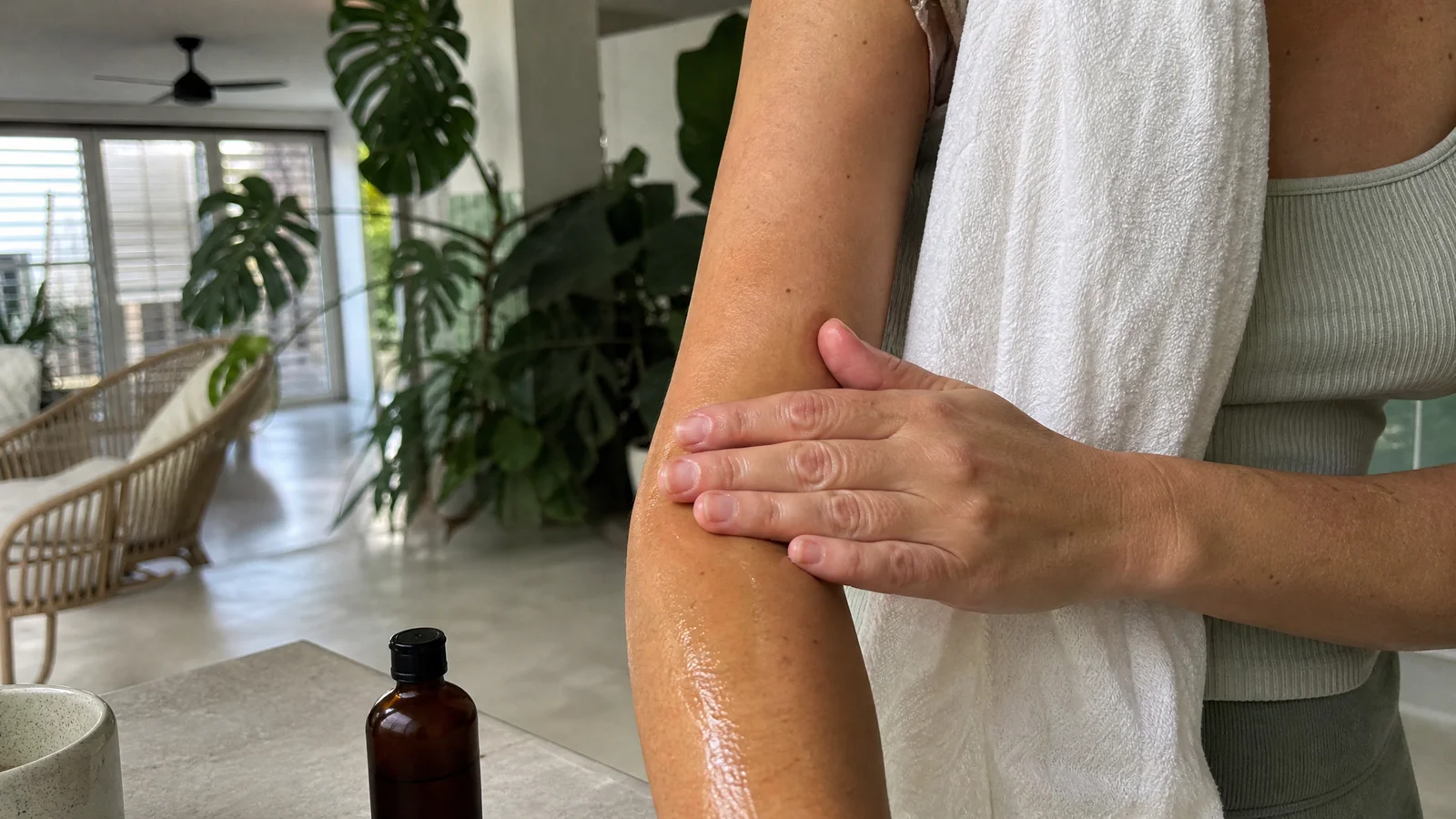 DIY Body Oil: Strength, Carrier and Sun Rules for 100 mL
